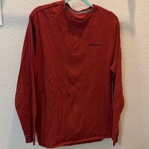 Patagonia Men's Crimson Long Sleeve Tee